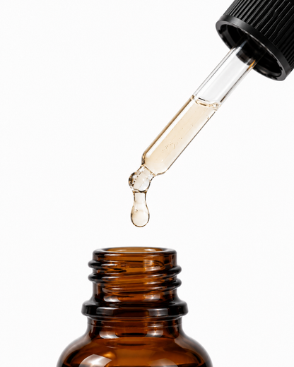 Aplicador cuentagotas de LashGrow con una gota